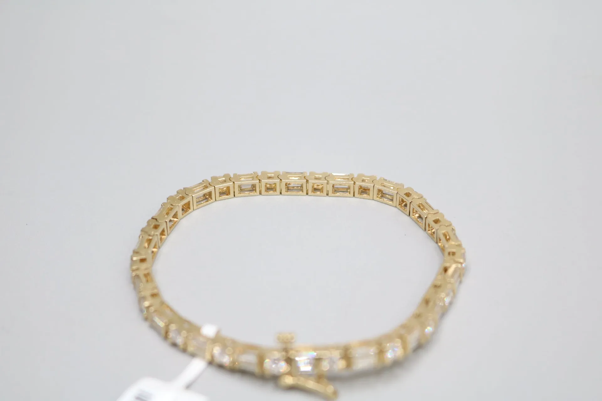 14K Yellow Gold Diamond Tennis Bracelet (3.78 CTW) (Local Pick-Up)