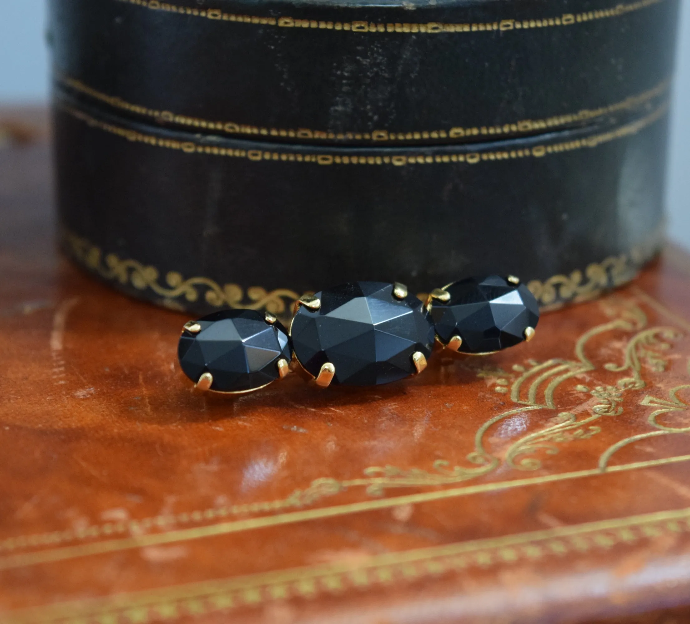 Black Onyx Triple Bar Brooch