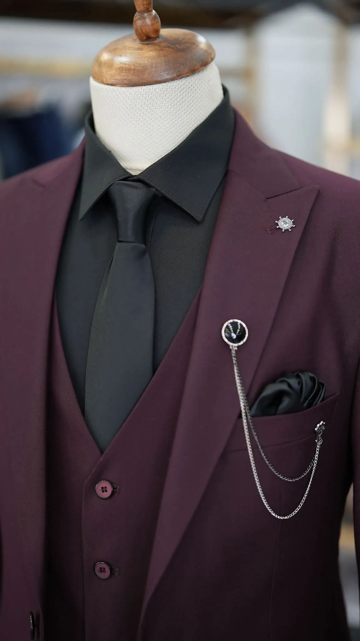 Burgundy Slim Fit Groom Wedding Suit for Men by GentWith.com