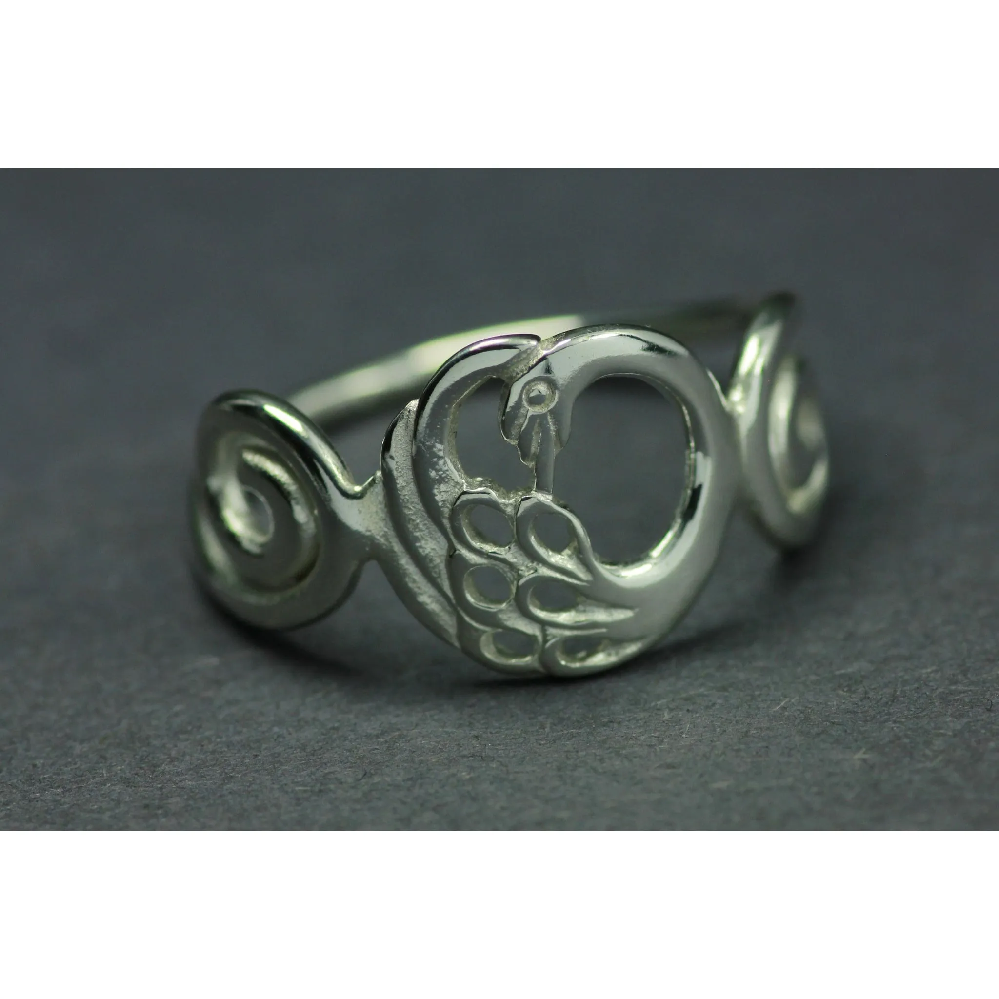 Children of Lir Disc Swan Ring