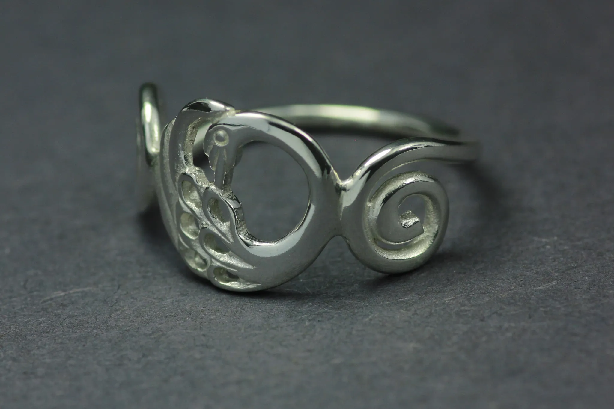 Children of Lir Disc Swan Ring