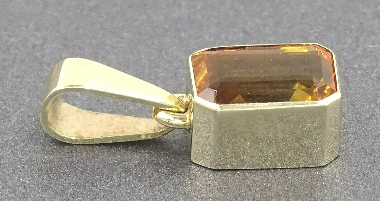 Citrine 9ct Yellow Gold Pendant