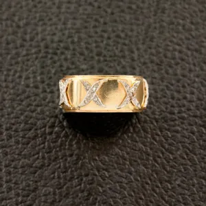 Diamond "X" Estate Wedding Band