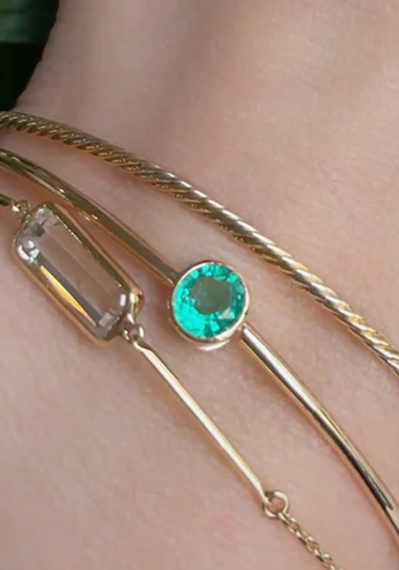 Eternity, 18K Yellow Gold   Emerald Bangle