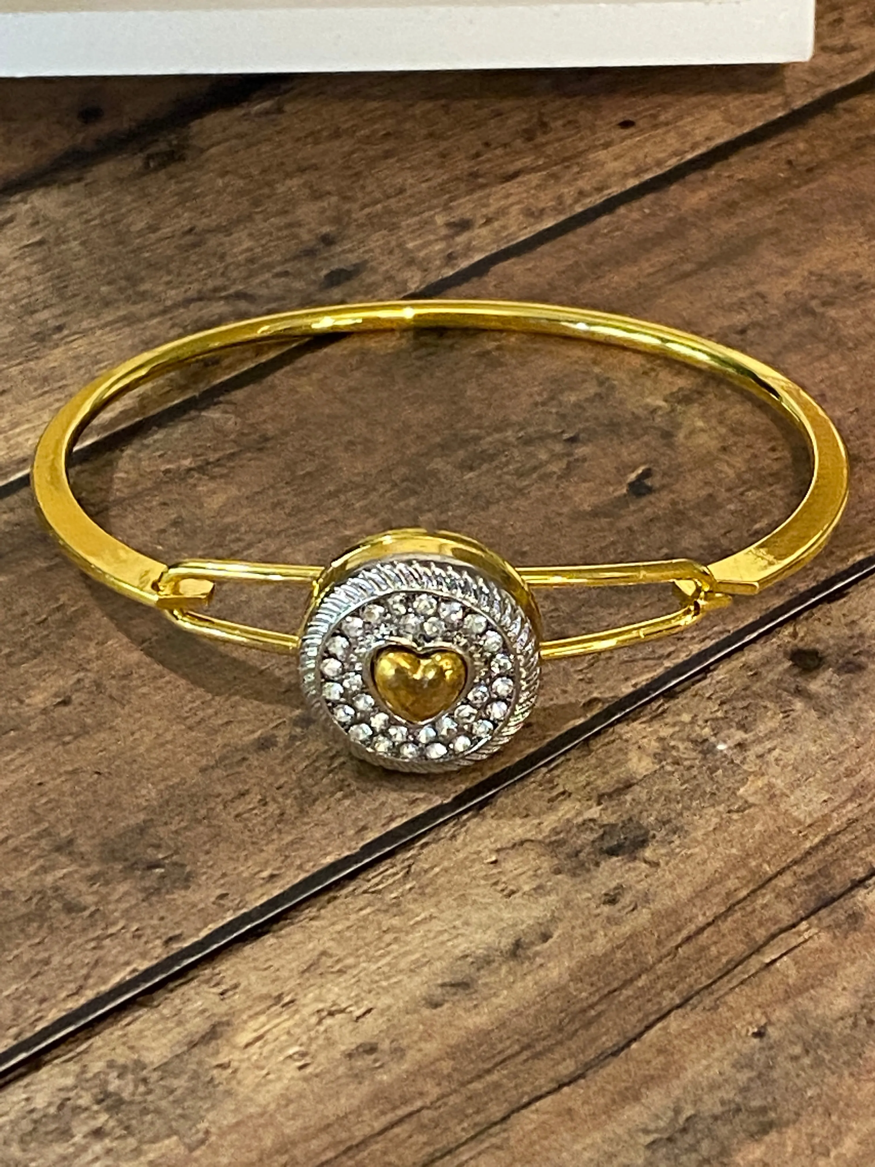 GOLD Snap Bracelet (SBR26)