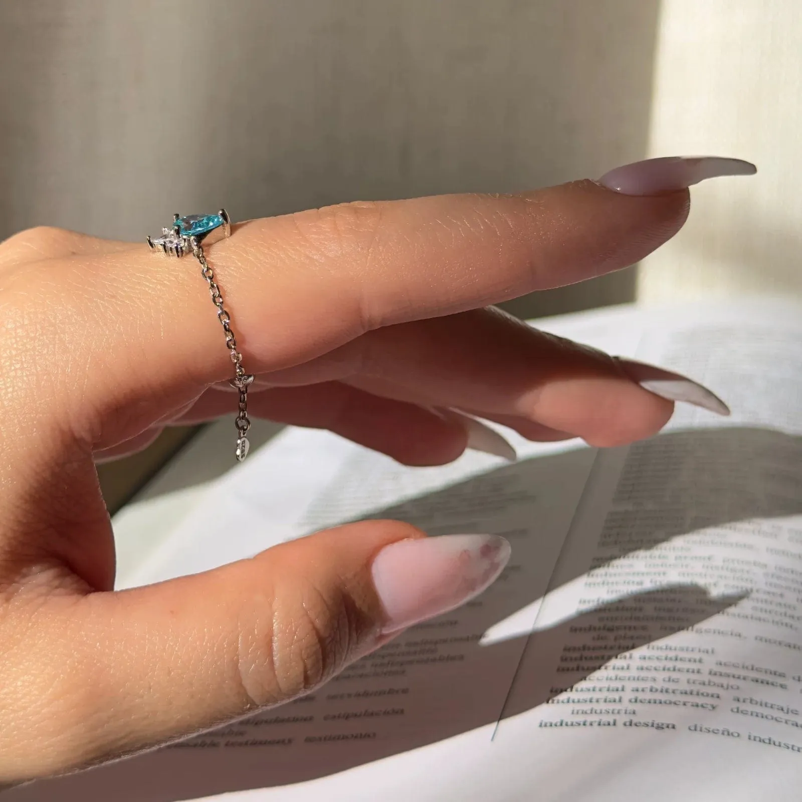 Hallmark Silver Aquamarine Chain Ring