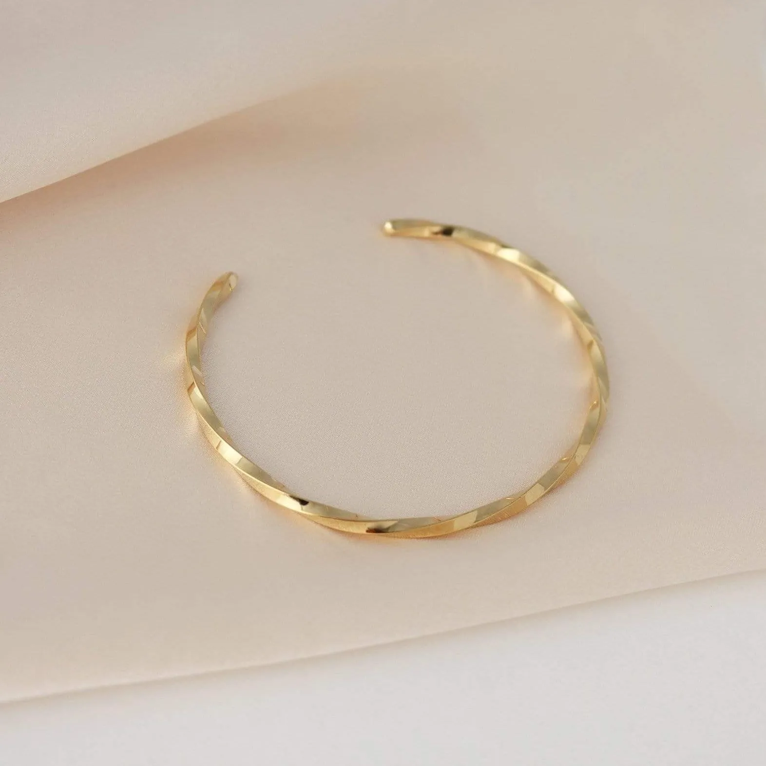 Honey Bangle