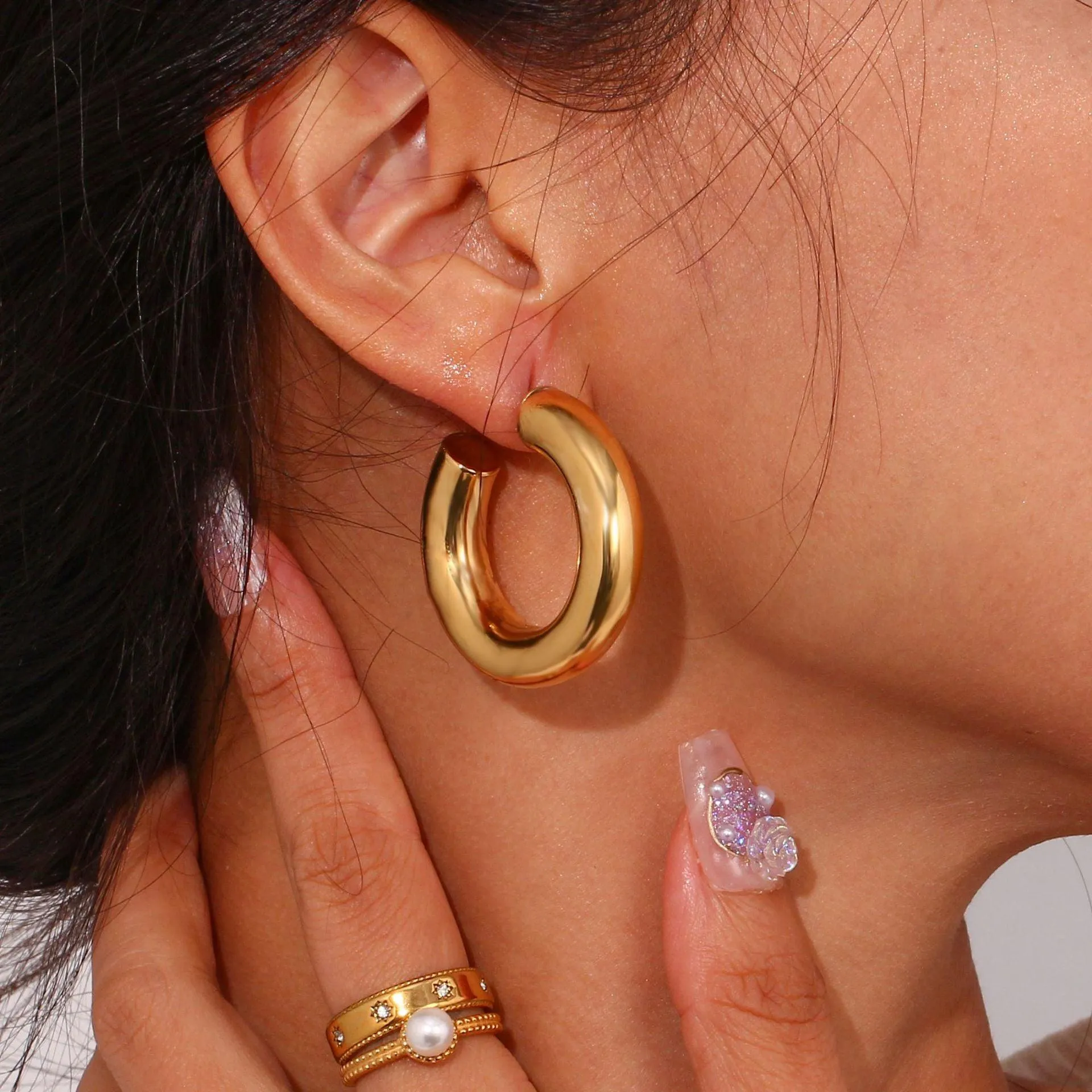 Hyperbole Gold Stainless Steel Hoop Earrings – Trendy Fashion Earrings