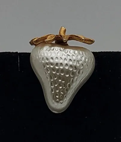 Jonette Jewelry - Pearl White and Gold Strawberry Brooch