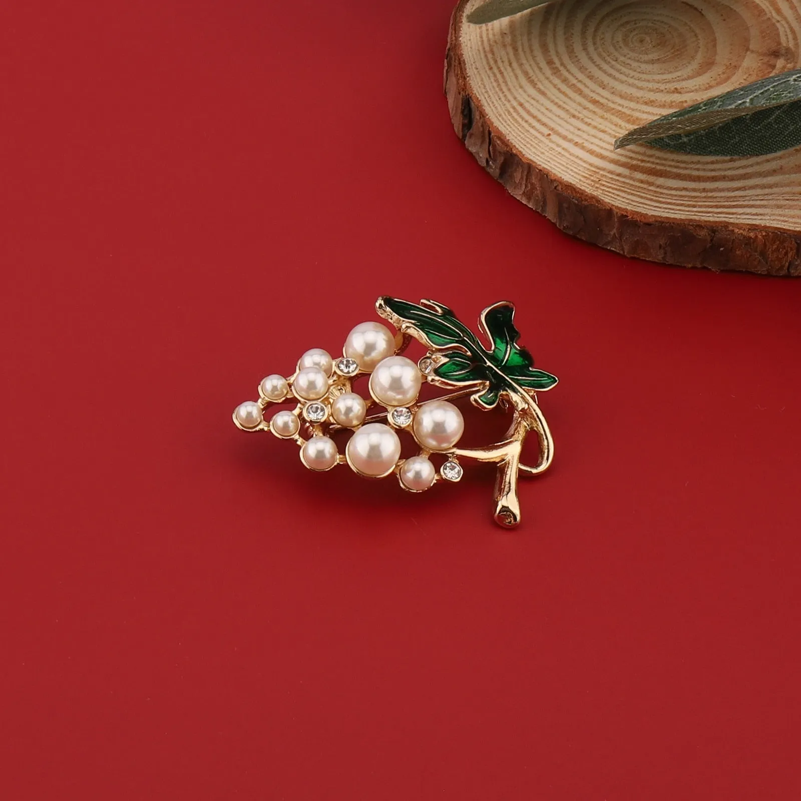 Pearl Grape Brooches