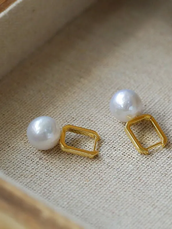 Round Baroque Pearl Square Hoops Earrings