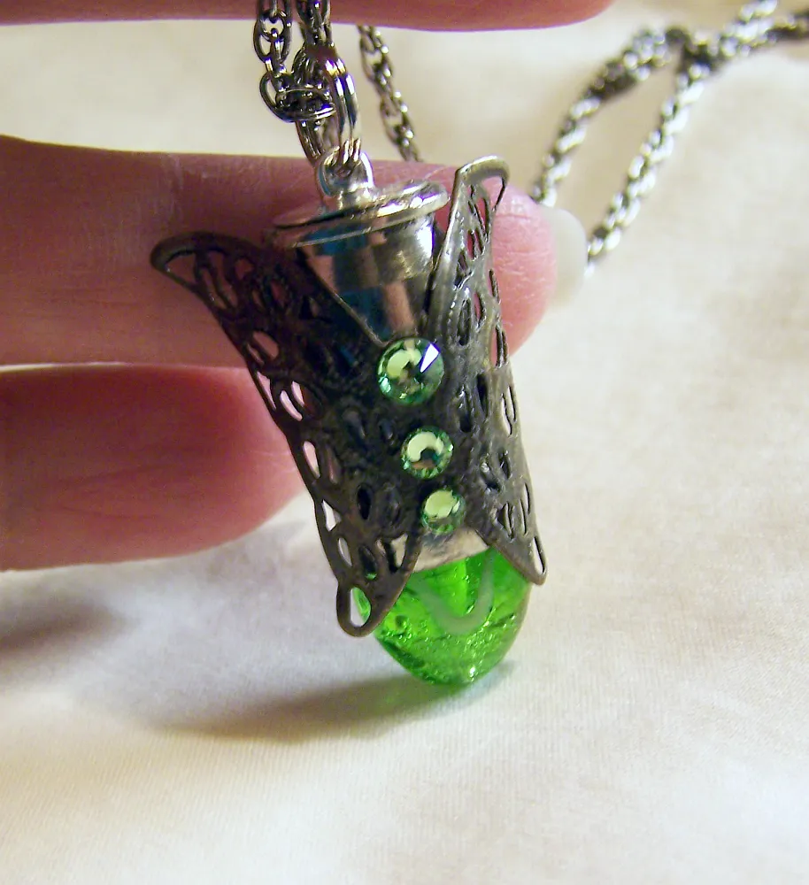 Spring Green Easter Egg Butterfly Filigree Bullet Pendant