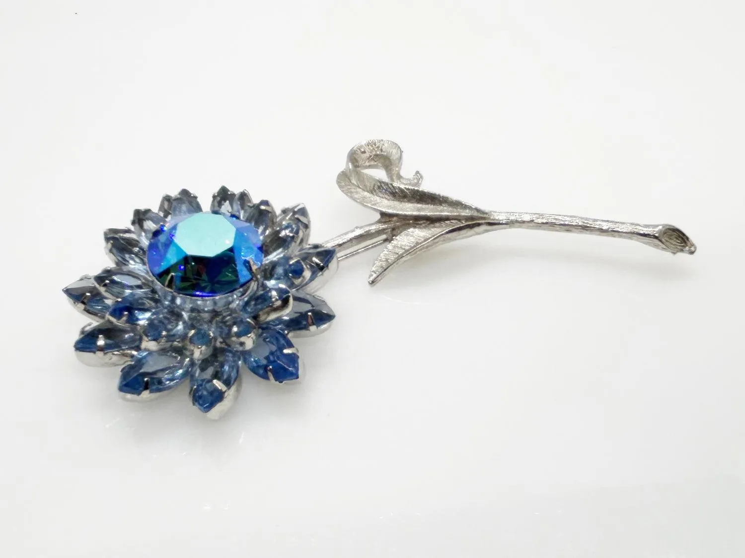 Super Sparkling Big Blue Floral Vintage Brooch