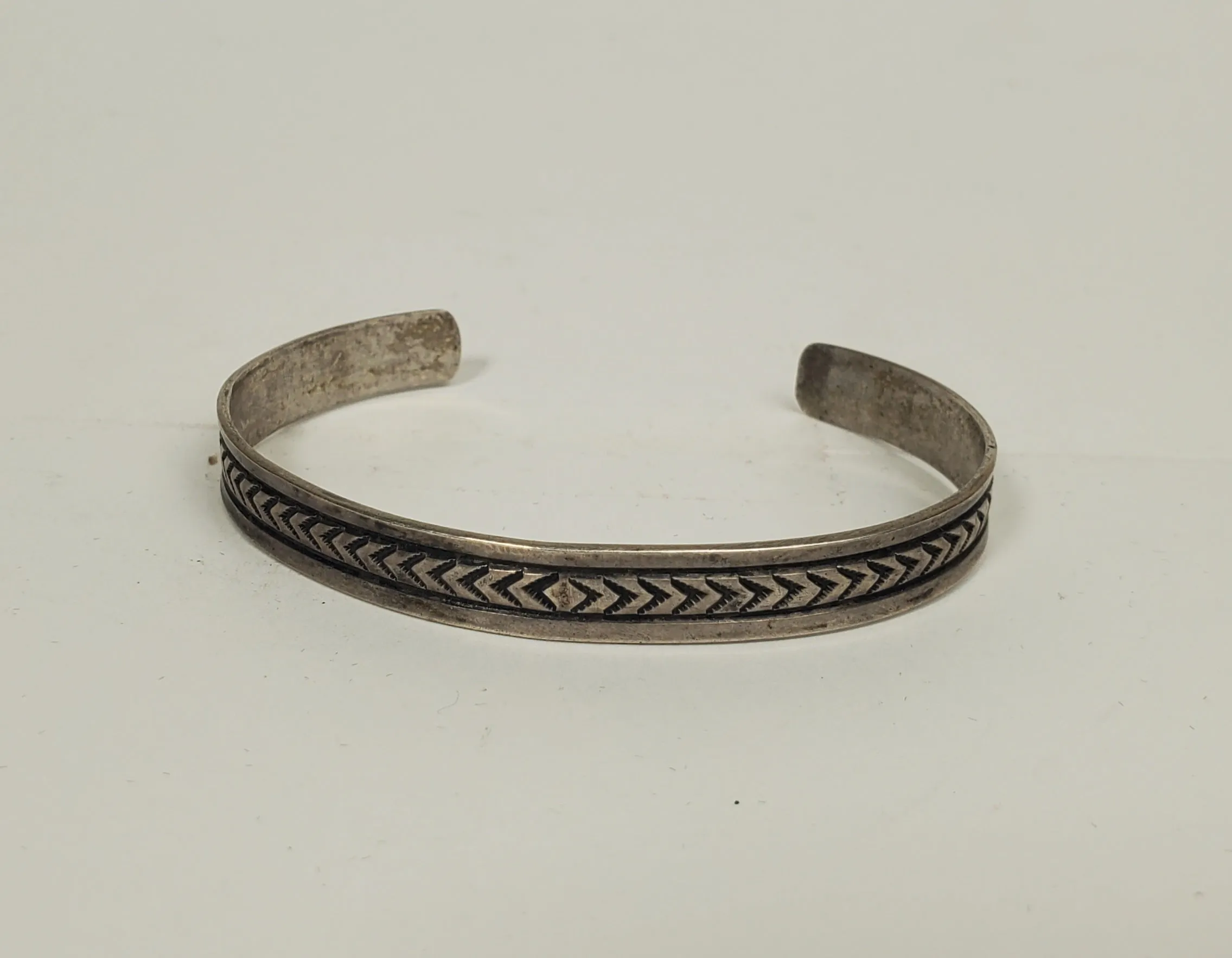 Vintage Engraved Design Silver Bangle Bracelet