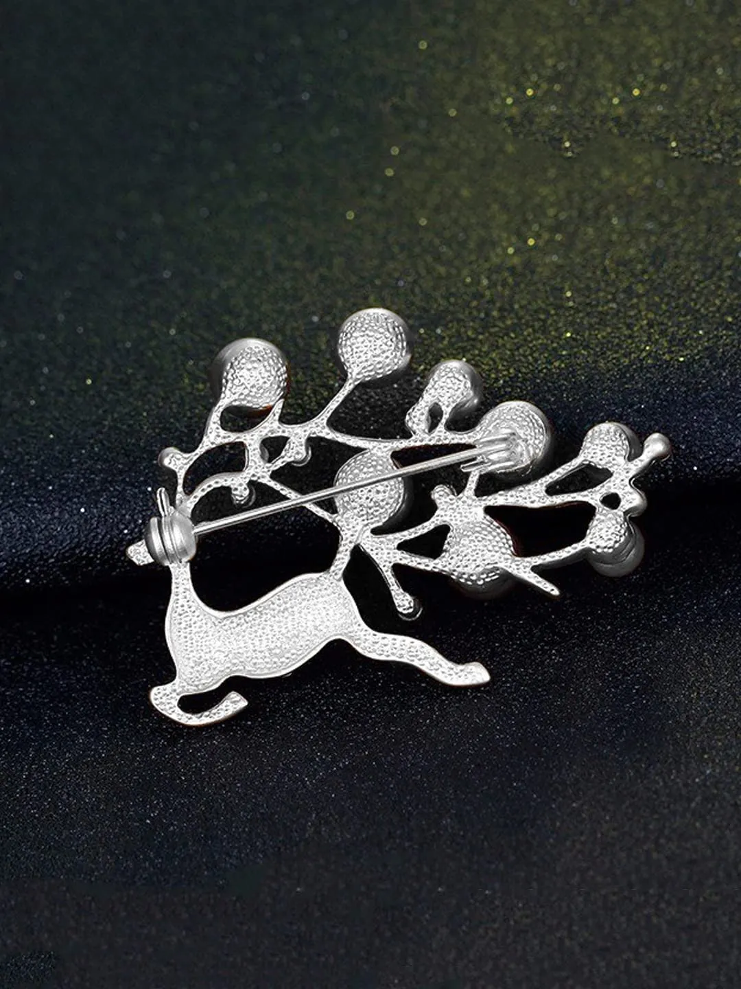 Yellow Chimes Deer Brooch for Women Elegant Shawl Sweater Clip Silver Plated Beautiful Pearl Studded Deer Design Brooch for Women and Girls