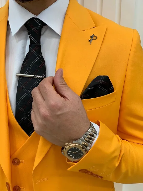 Yellow Slim Fit Groom Wedding Suit for Men by GentWith.com